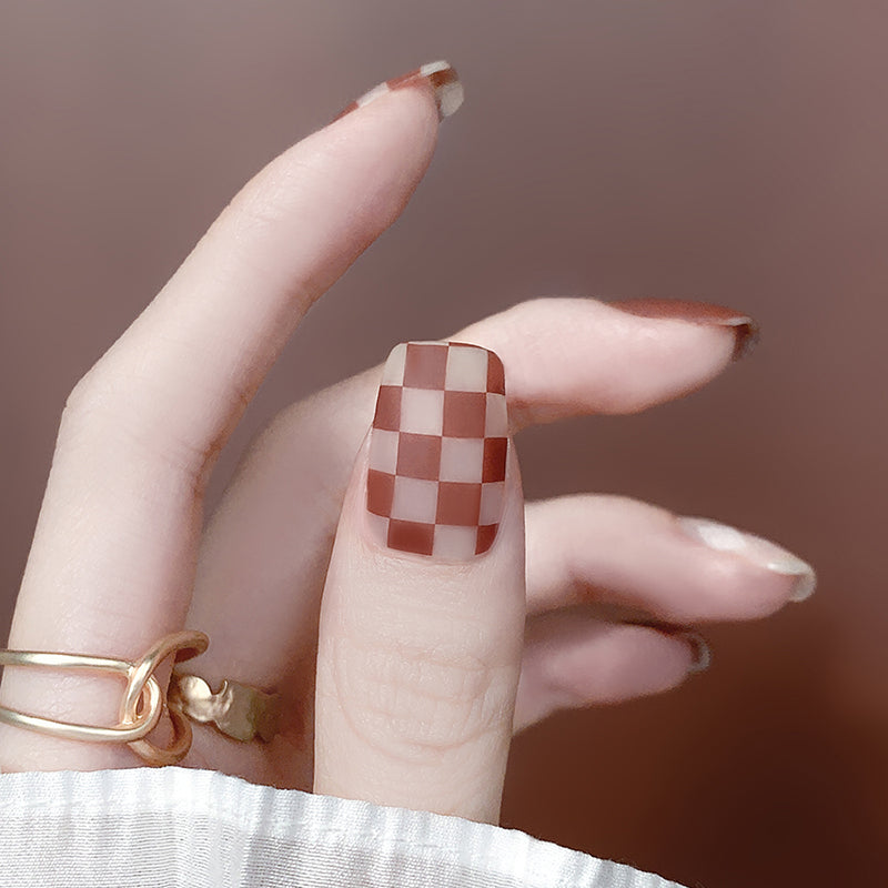 N219 Mocha Checkerboard