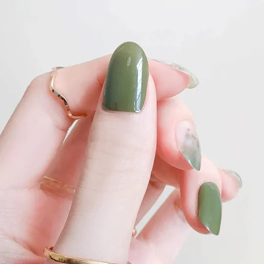 N182 Green Vine